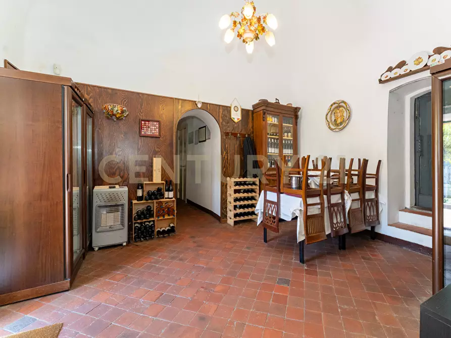 Immagine 22 di Bar / Ristorante in vendita  in Via Piave 3 a San Giovanni La Punta