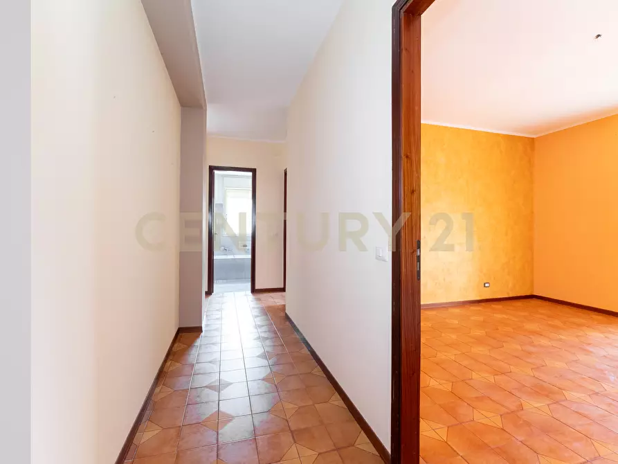 Immagine 1 di Trilocale in vendita  in Via San Nicolò 134 a Aci Catena