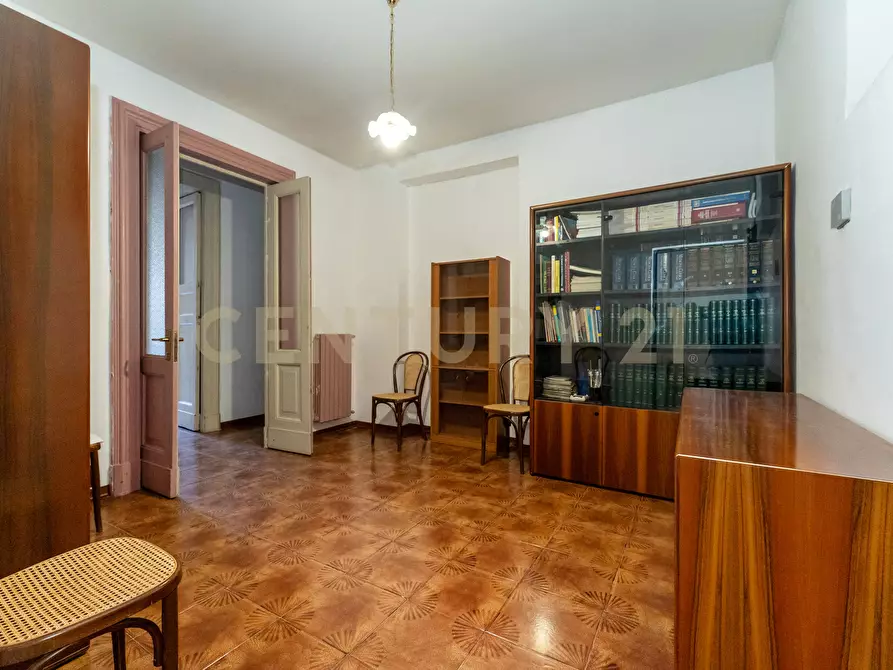 Immagine 14 di Bilocale in affitto  in Via Etnea 299 a Catania