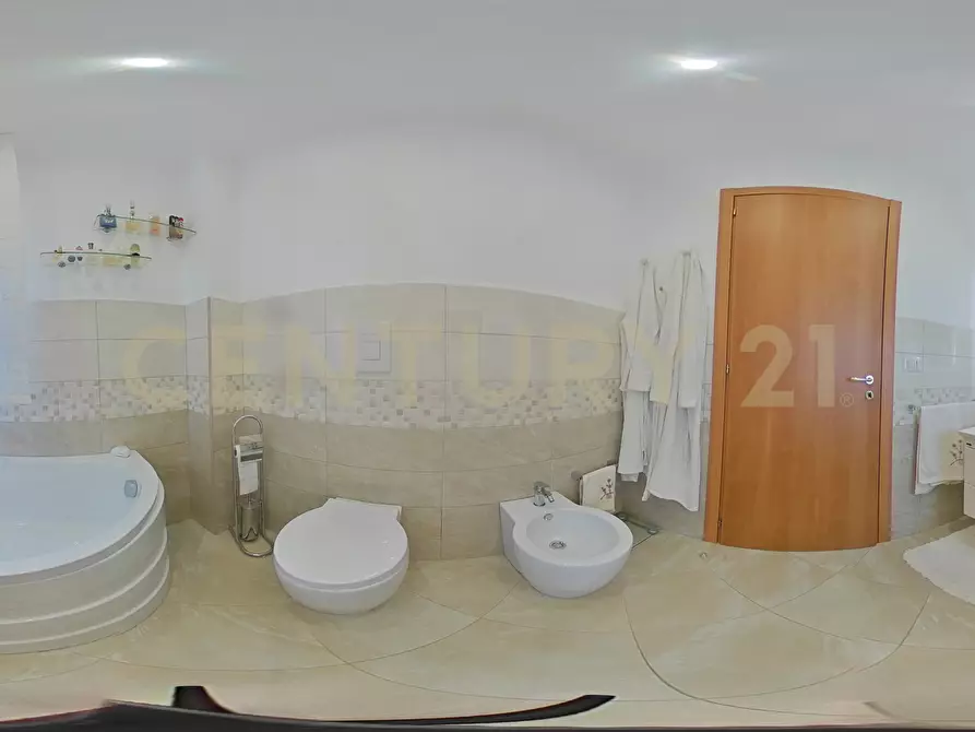 Immagine 5 di Trilocale in vendita  in Via Riccardo Wagner 50 a Acireale