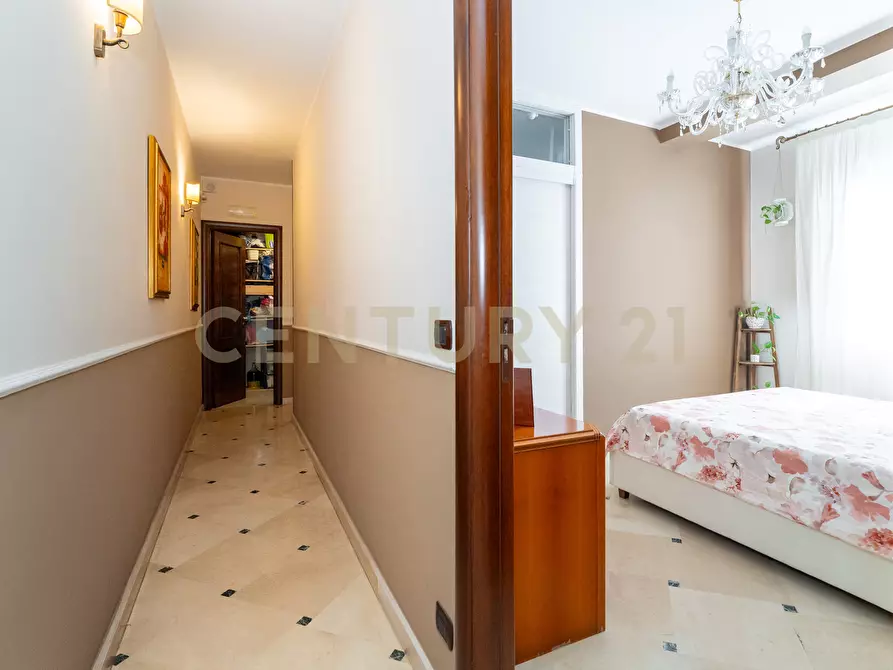 Immagine 30 di Appartamento in vendita  in Via Antonino di Sangiuliano 298 a Catania