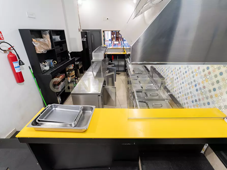 Immagine 50 di Bar / Ristorante in vendita  in Via Gemmellaro 47/A a Catania