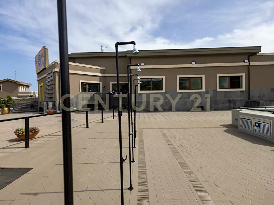 Immagine 8 di Attività commerciale in vendita  in Via Napoli sn a Aci Castello