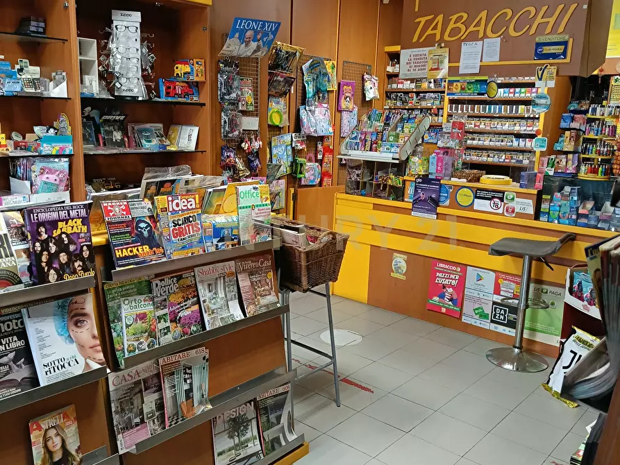 Immagine 1 di Tabaccheria in vendita  in Via Dafnica 104 a Acireale