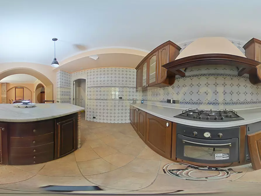 Immagine 115 di Villa in vendita  in Via Ingegnere 130 a Catania