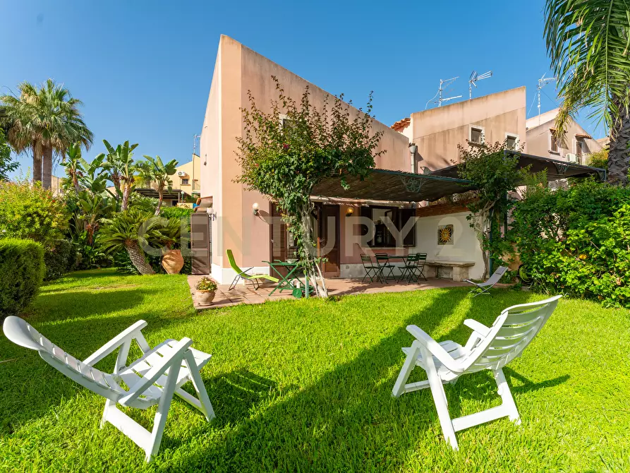 Immagine 12 di Villa in vendita  in Contrada Arcile a Augusta