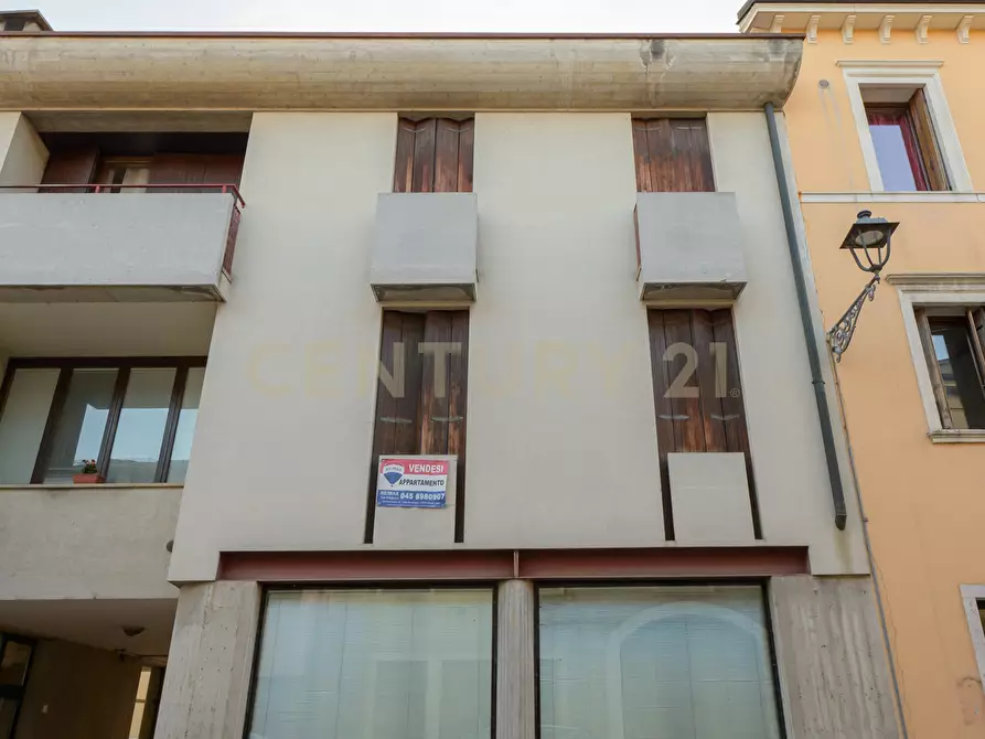 Immagine 20 di Pentalocale in vendita  in Corso Giacomo Matteotti 109 a Arzignano
