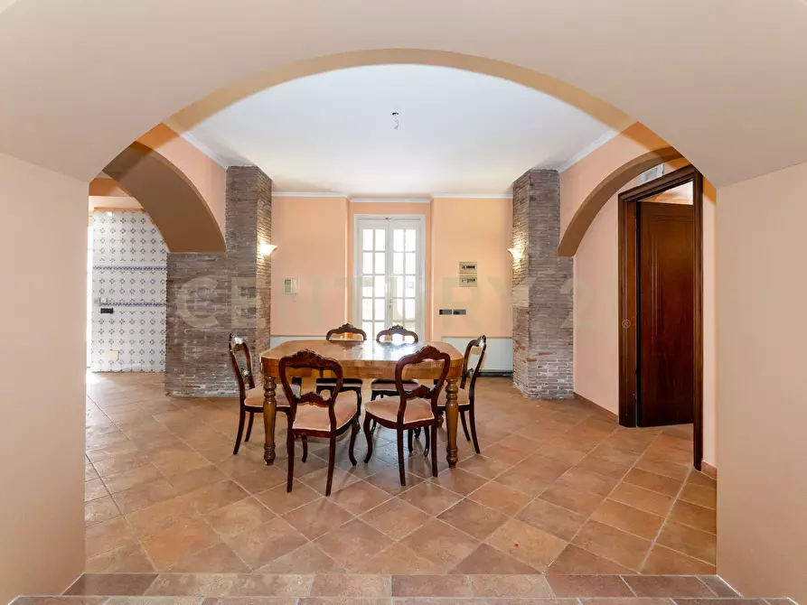 Immagine 46 di Villa in vendita  in Via Ingegnere 130 a Catania