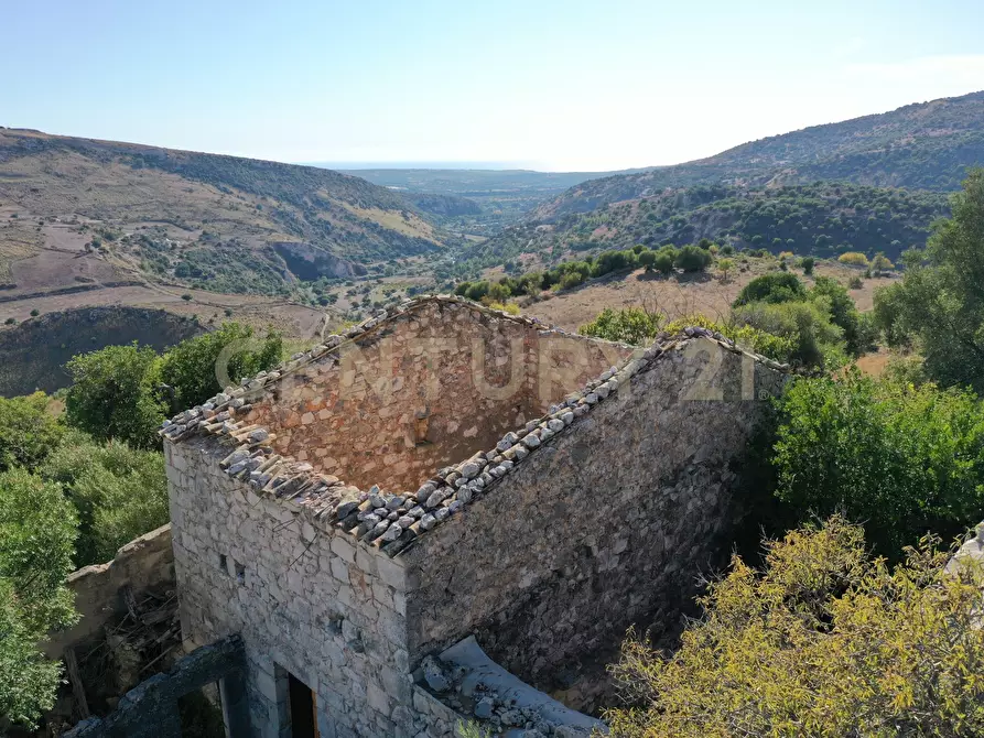 Immagine 22 di Rustico / casale in vendita  in Via dei Tulipani 21 a Ragusa