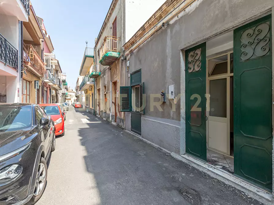 Immagine 4 di Casa indipendente in vendita  in Via Pennisi 23 a San Giovanni La Punta