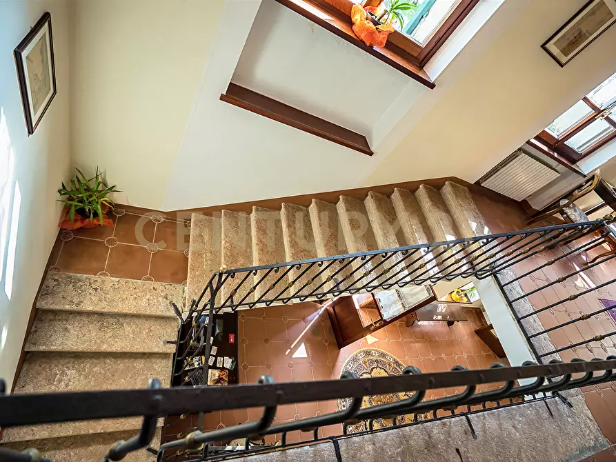 Immagine 57 di Villa in vendita  in Via Adige 25 a Brentino Belluno