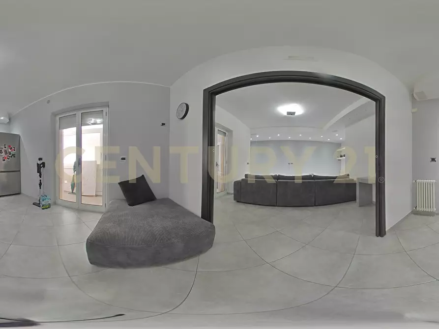 Immagine 44 di Trilocale in vendita  in Via Giuseppe Mazzaglia 7 a Catania
