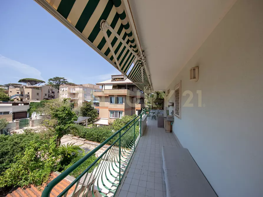 Immagine 16 di Trilocale in vendita  in Via Circeo 16 a Anzio