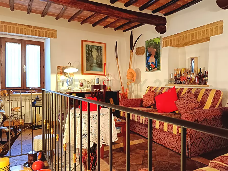 Immagine 4 di Terratetto in vendita  in Via Moglio 56 a Montalcino