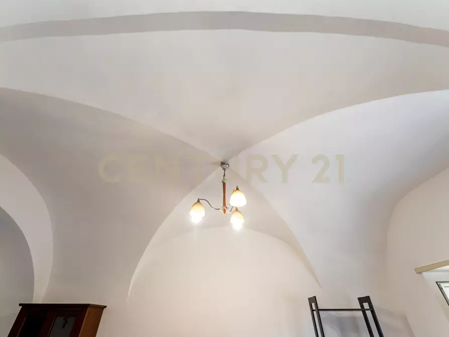 Immagine 13 di Bilocale in vendita  in Via del Principe 8 a Catania
