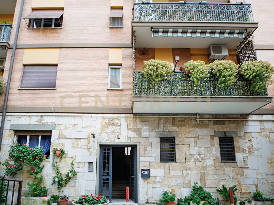 Immagine 46 di Quadrilocale in vendita  in Via di Valle Aurelia 130 a Roma