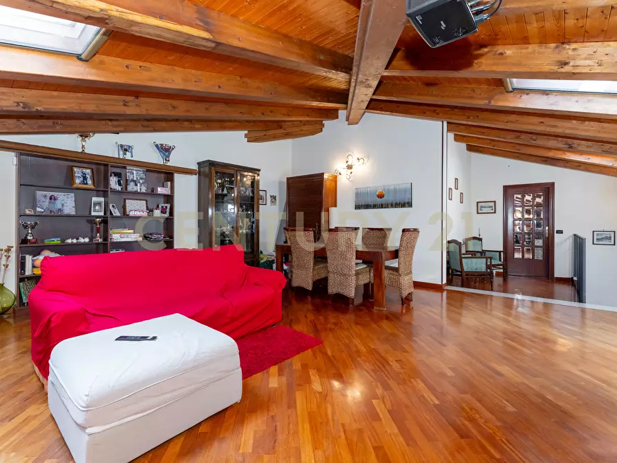 Immagine 55 di Appartamento in vendita  in Via Antonino di Sangiuliano 298 a Catania
