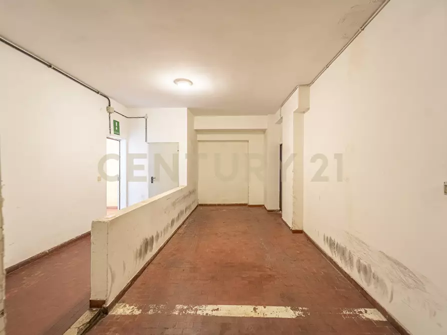 Immagine 81 di Attico in vendita  in Viale Cortina d'Ampezzo 199 a Roma
