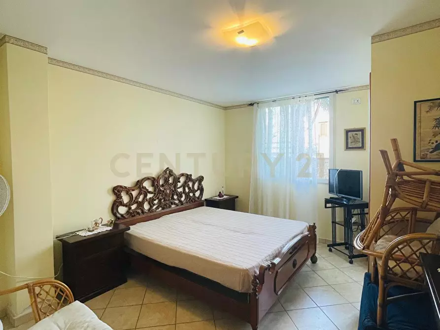 Immagine 13 di Quadrilocale in vendita  in Costa Saracena snc a Augusta