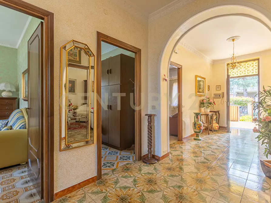 Immagine 4 di Trilocale in vendita  in Via Francavilla Fontana 37 a Roma