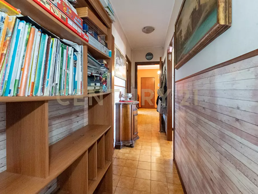 Immagine 17 di Trilocale in vendita  in VIALE CASTAGNOLA 17 a Catania