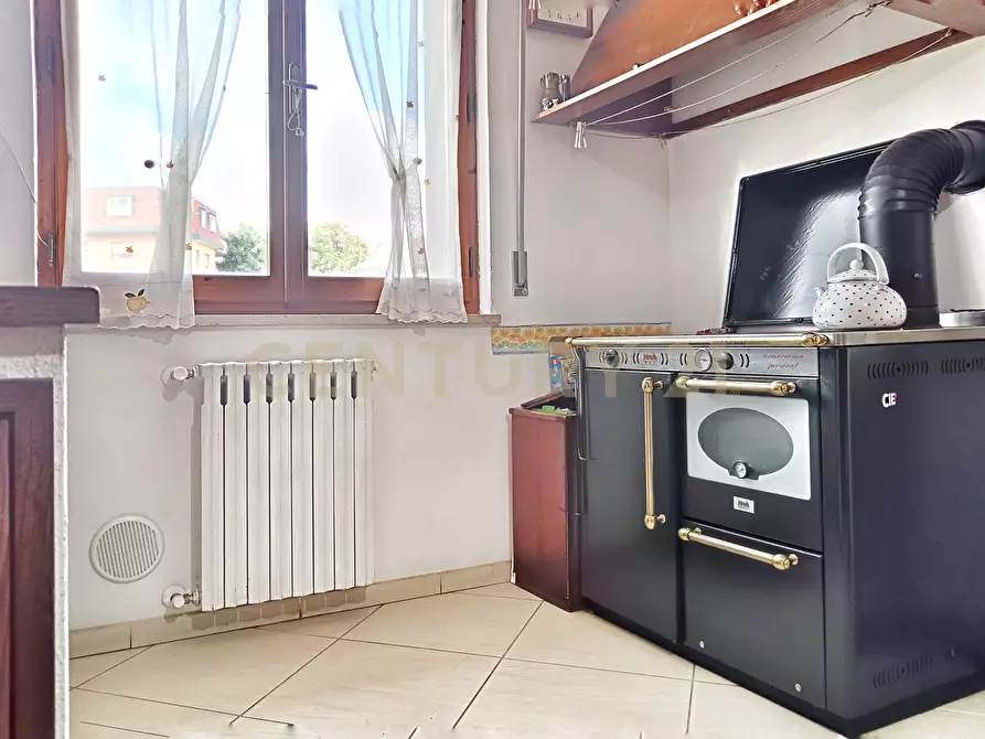 Immagine 9 di Pentalocale in vendita  in Via della Rupe 47 a Abbadia San Salvatore