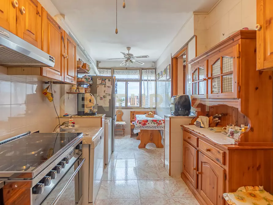 Immagine 19 di Trilocale in vendita  in Via Ettore Arena 201 a Roma