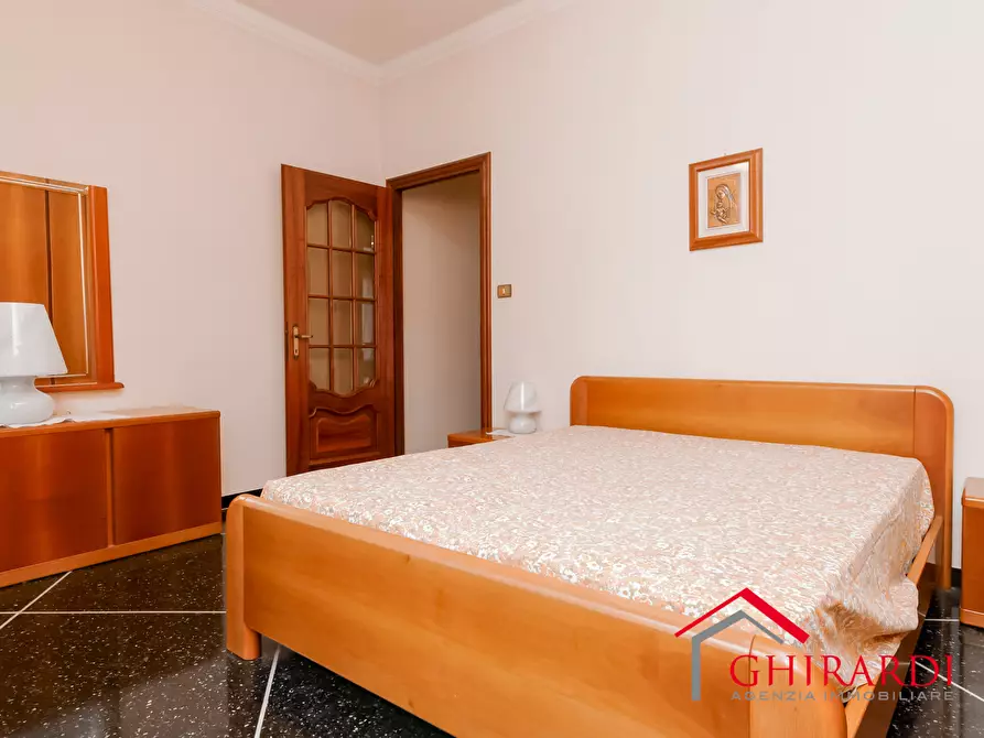 Immagine 12 di Quadrilocale in vendita  in SALITA CATALDI 20B a Genova