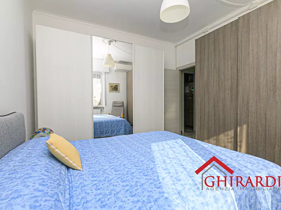 Immagine 19 di Bilocale in vendita  in Piazza Silvio Arrivabene 7a a Genova