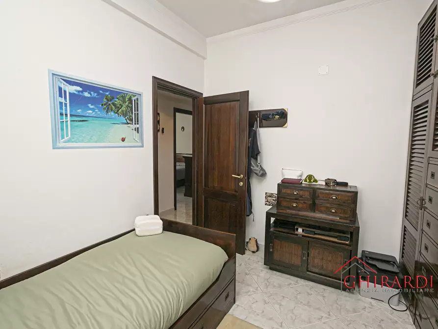 Immagine 26 di Quadrilocale in vendita  in Via Gian Pietro Sery 7 a Genova