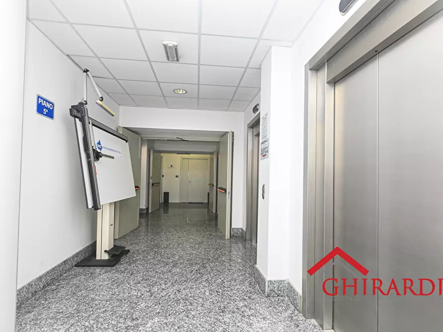 Immagine 4 di Ufficio in vendita  in Via delle Nuove Tecnologie Enrico Albareto 21 a Genova