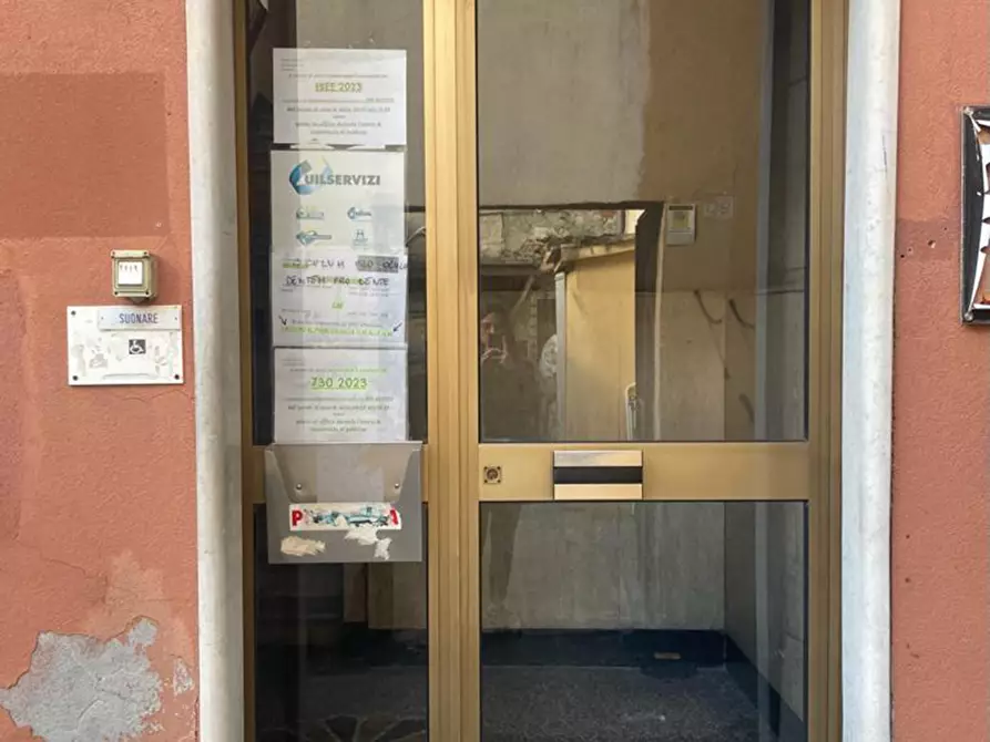 Immagine 23 di Bilocale in affitto  in VICO SCHIAFFINO 1 a Genova