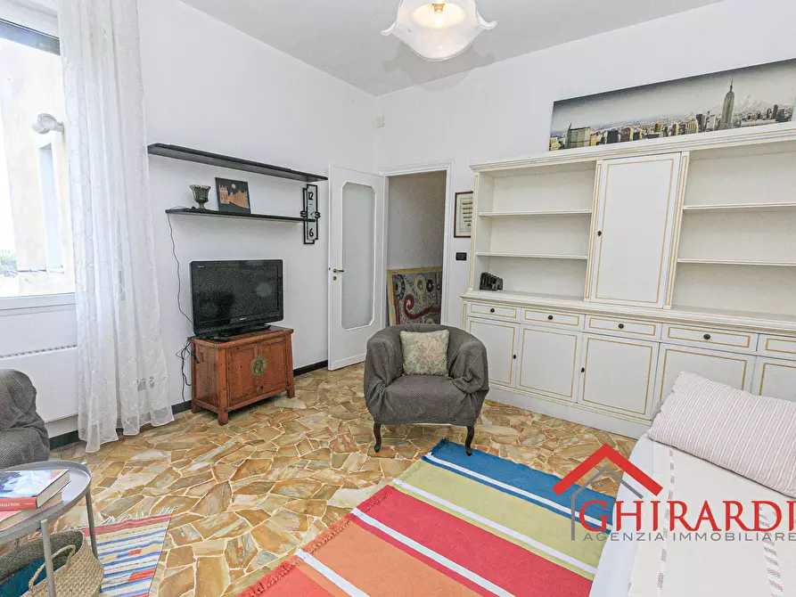 Immagine 9 di Bilocale in affitto  in VIA GIULIO TANINI 47F a Genova