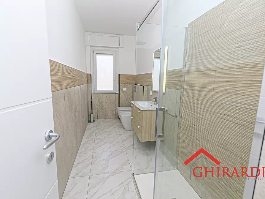 Immagine 22 di Trilocale in affitto  in VIA GIACOMO PUCCINI 19 a Genova