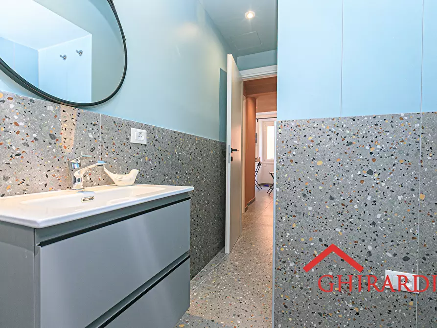 Immagine 24 di Bilocale in vendita  in Via Ramiro Ginocchio 10 a Genova