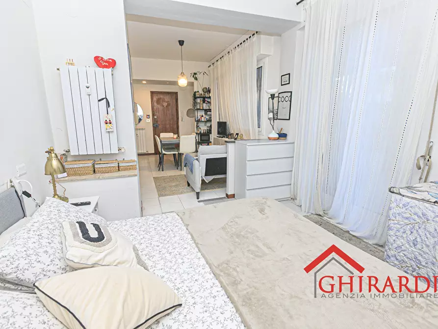 Immagine 13 di Monolocale in vendita  in VIALE MODUGNO 16 a Genova