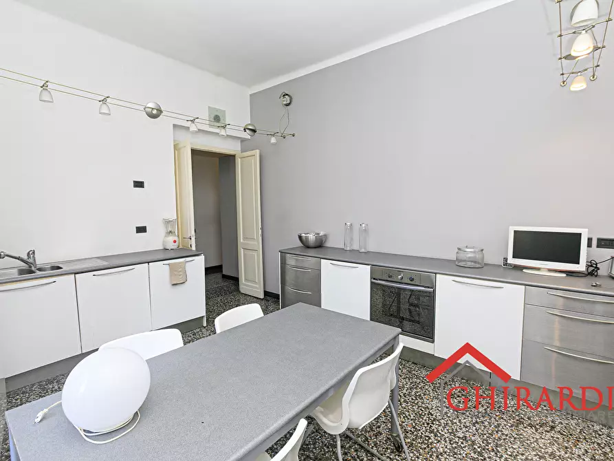 Immagine 18 di Pentalocale in vendita  in PIAZZA BONAVINO 11 a Genova