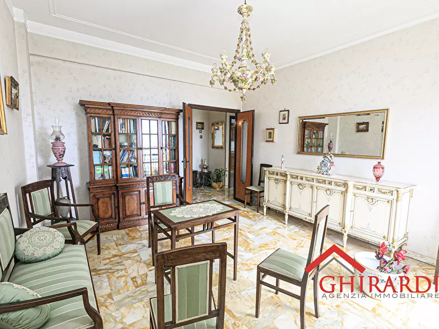 Immagine 7 di Trilocale in vendita  in VIALE VILLA CHIESA 8 a Genova