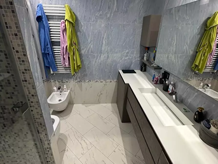 Immagine 9 di Appartamento in affitto  in VIA EMANUELE CANESI 49 a Genova