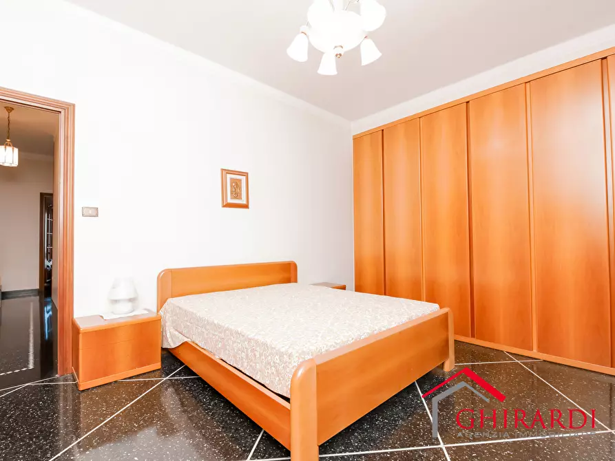 Immagine 15 di Quadrilocale in vendita  in SALITA CATALDI 20B a Genova