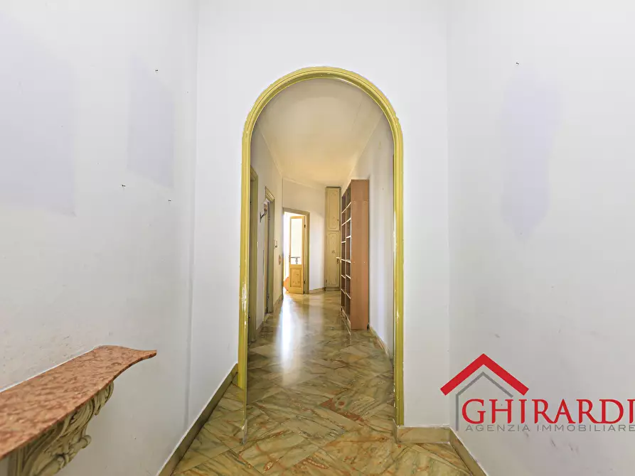 Immagine 3 di Quadrilocale in vendita  in Piazza Cristoforo Bonavino 11 a Genova