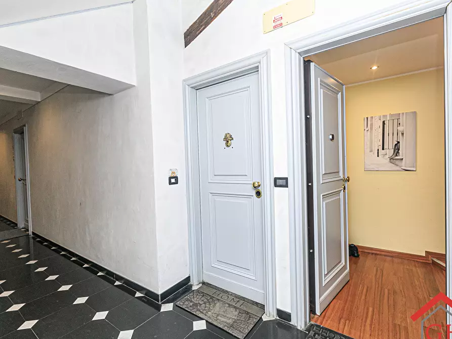 Immagine 40 di Quadrilocale in vendita  in Via Sardorella 85A a Sant'olcese