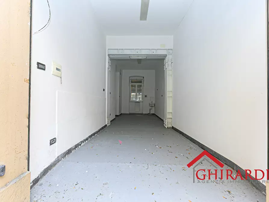 Immagine 2 di Garage in vendita  in VIA MONFALCONE 1A a Genova