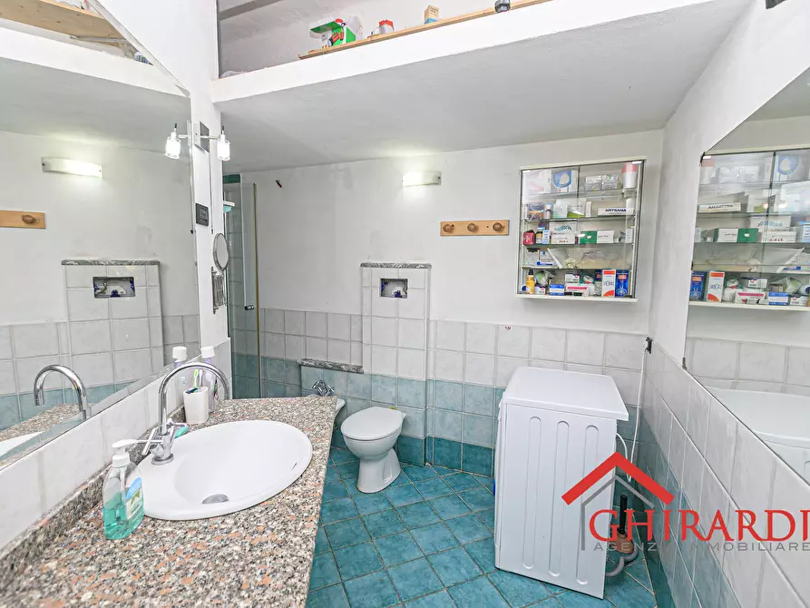 Immagine 23 di Trilocale in vendita  in VIA CHIARAVAGNA 7 a Genova