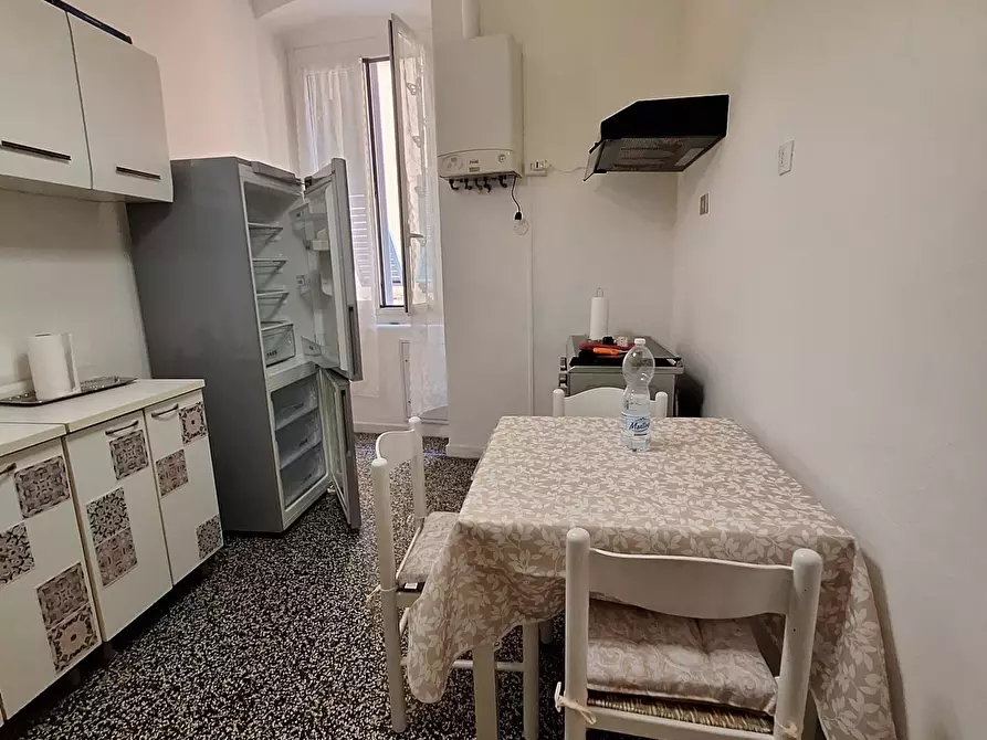 Immagine 5 di Quadrilocale in affitto  in Via Merano 31 a Genova