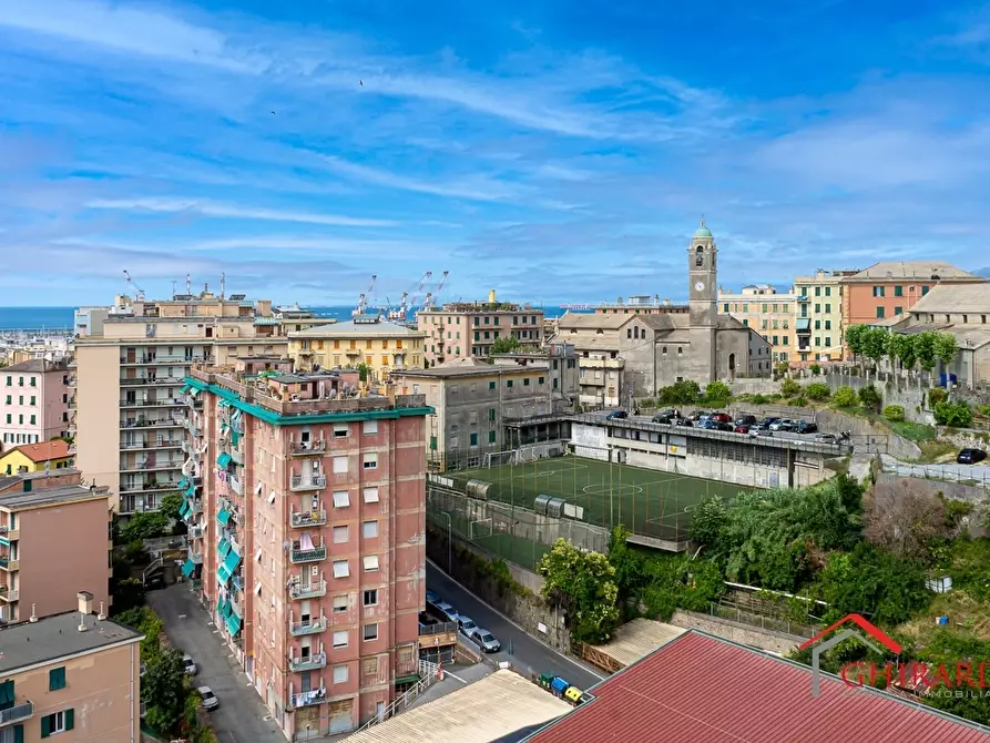 Immagine 38 di Bilocale in vendita  in Via Chiaravagna 28 a Genova