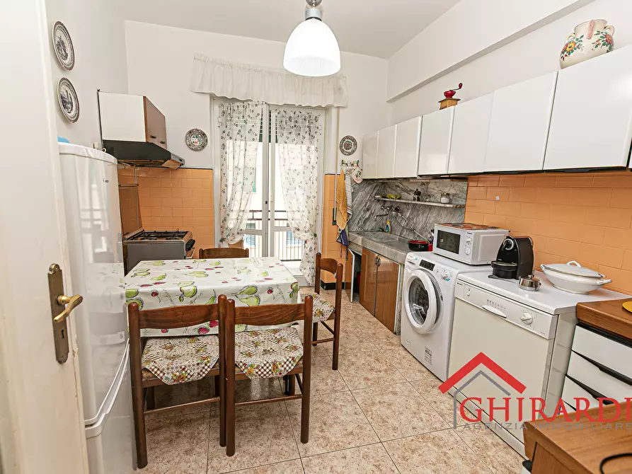 Immagine 10 di Trilocale in affitto  in VIA GIACOMO SOLIMAN 8 a Genova