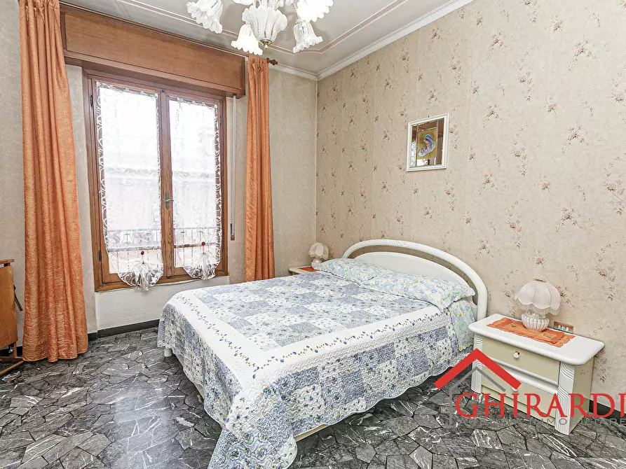 Immagine 14 di Quadrilocale in vendita  in Via Luigi Galvani 24 a Genova