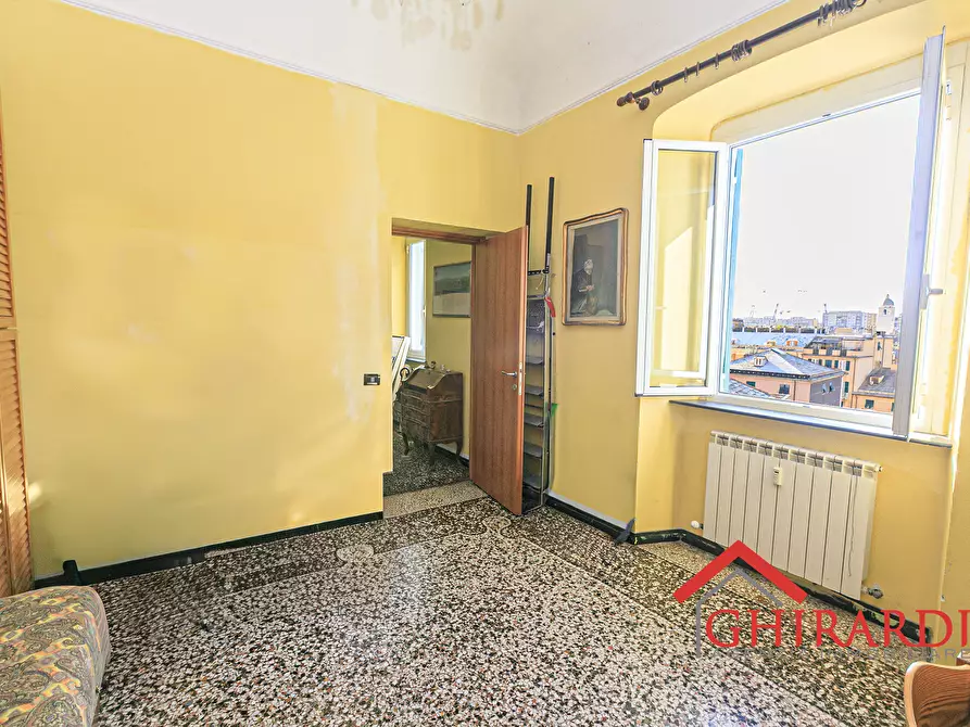 Immagine 19 di Trilocale in vendita  in VIA CHIARAVAGNA 7 a Genova