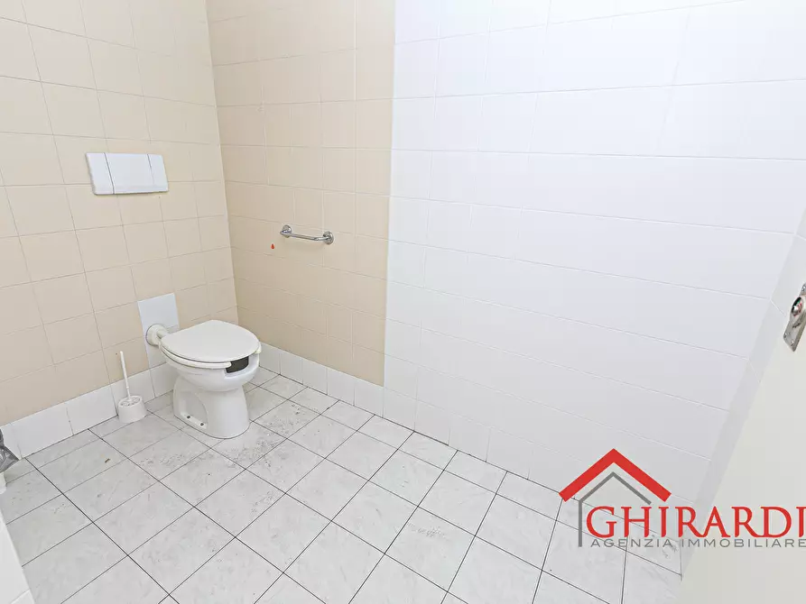 Immagine 26 di Ufficio in affitto  in Via Angelo Scarsellini 119 a Genova